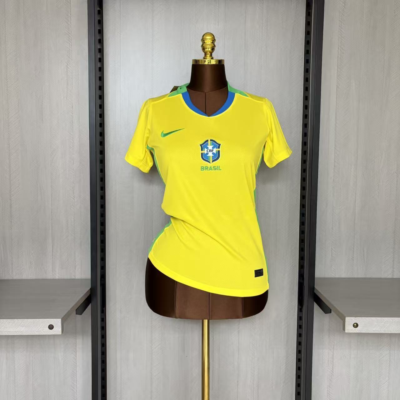 Camisa Brasil Home 2025 Feminina